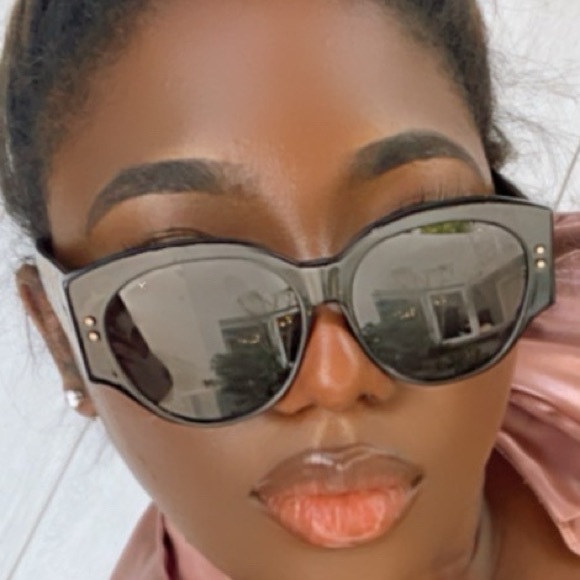 Christian Dior Sunglasses - Picture 4 of 8